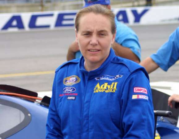 10 Best Female NASCAR Drivers of All Time | 2020 Rankings