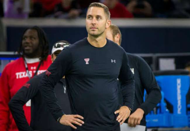 Kliff Kingsbury Net Worth: How Much Has The Cardinals Coach Earned In His  NFL Career? - The SportsRush