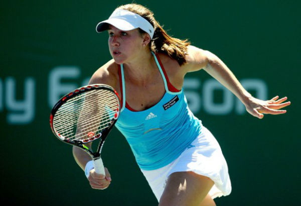 Top 10 Most Beautiful Female Tennis Players 2019