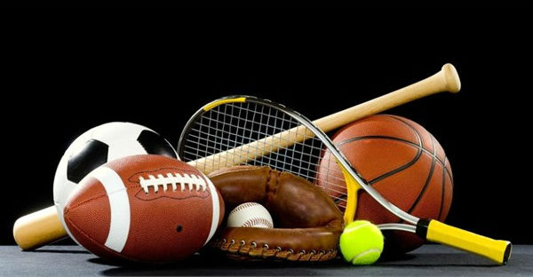 Top 10 Differences between Indoor and Outdoor Sports