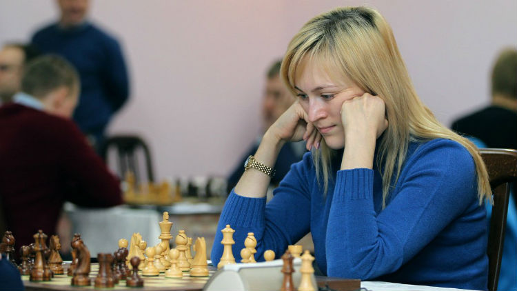 Top 10 Best Female Chess Grandmasters Right Now - sportsshow.net