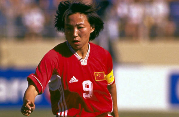 Top 10 Greatest Female Soccer Players in History - sportsshow.net